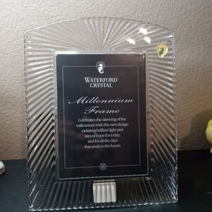 EXQUISITE Waterford Crystal 5"x7" Millennium Photo Frame
New condition